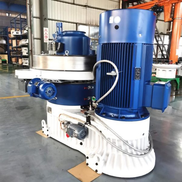 Ring mold biomass pellet mill