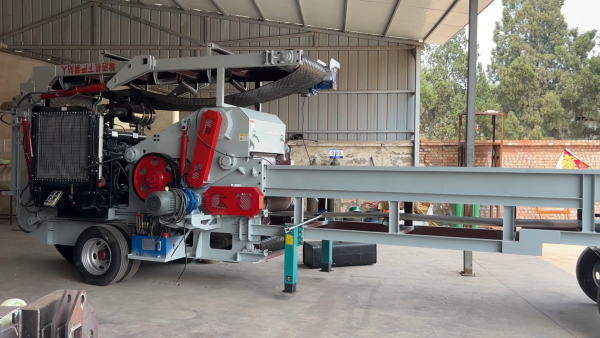 218-type drum wood chipper - Image 6