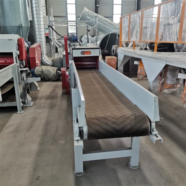 1000 model forced feed wood crusher - Image 3